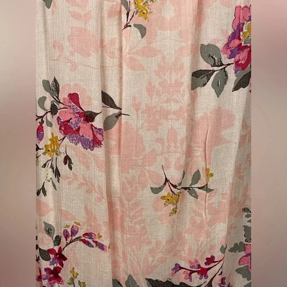 Angie Boutique Sleeveless Floral Top New‎ Medium - Picture 5 of 6